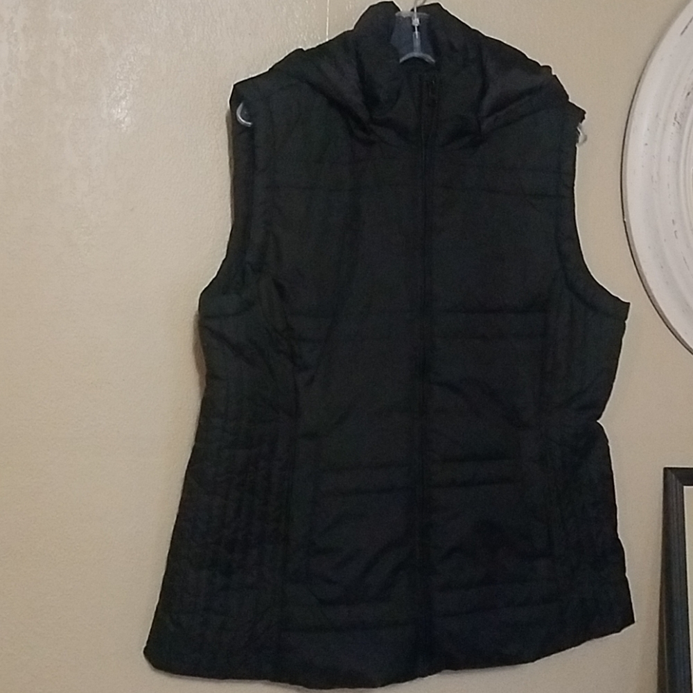 Blavk vest